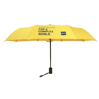 Um guarda-chuva dobrável preto com alça de nylon - Design conveniente