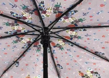 Guarda-chuva dobro do curso da dobradura do dossel, do automóvel do guarda-chuva impressão próxima aberta do interior completamente