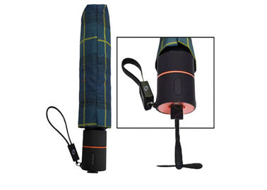 Guarda-chuva clássico da manta com diâmetro 97cm do punho do banco do poder do carregador do Usb
