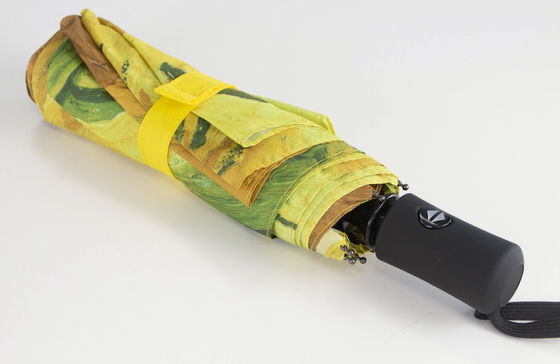 Abertura automática e fechamento 3 guarda-chuva dobrável cabo de plástico à prova de vento