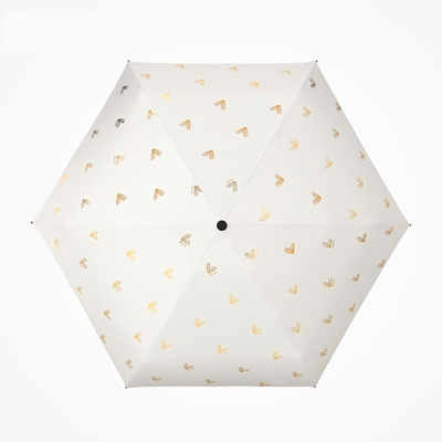Um guarda-chuva de viagem automaticamente dobrável de eixo metálico com estrutura de fibra de vidro