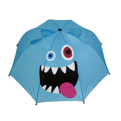 Um guarda-chuva para crianças com impressão personalizada fácil de transportar