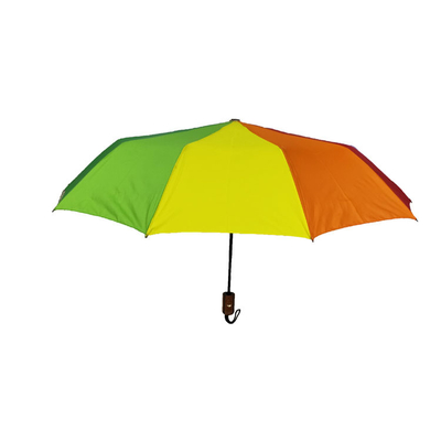 Senhoras do estojo compacto do poliéster 190T da cor do arco-íris de BSCI que dobram guarda-chuvas para o curso