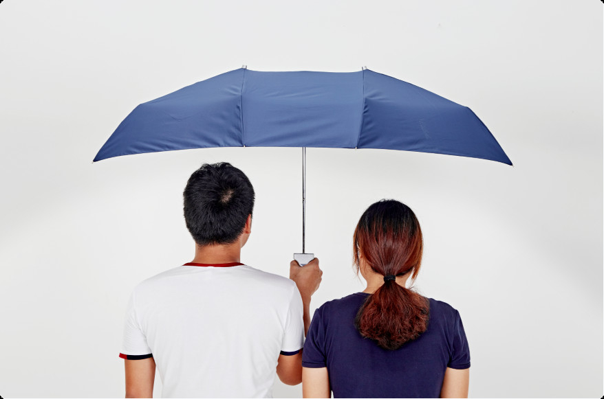 Large Size Double Umbrella Outdoor Waterproof Um guarda-chuva criativo com logotipo personalizado e desempenho